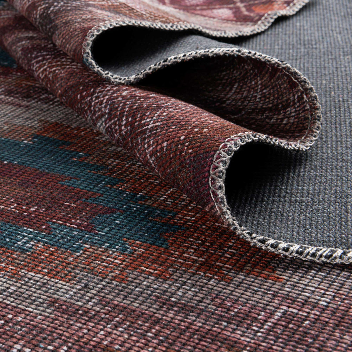 Läufer Teppich Sisu in Terrakotta von Hadorn™ - Lifestyle Image