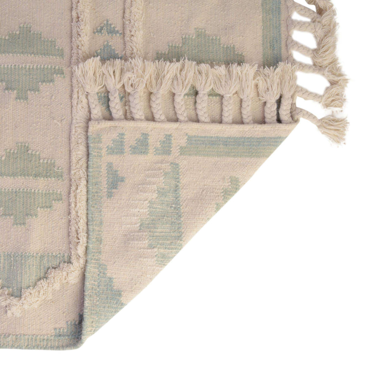 Rechteck Handgeflochten Teppich Arizona in Aquamarin von Hadorn™ - Lifestyle Image